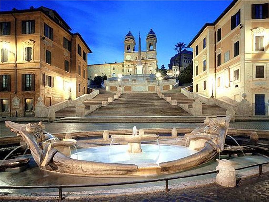 La Papessa Del Colosseo * Rom